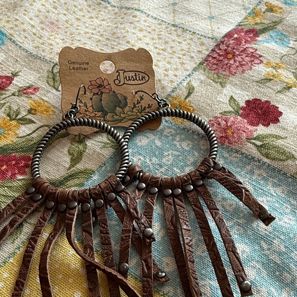 Justin Boots Brown Leather Fringe Earrings